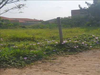 Terreno à Venda